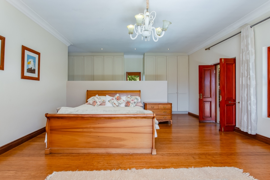 5 Bedroom Property for Sale in Val De Vie Estate Western Cape